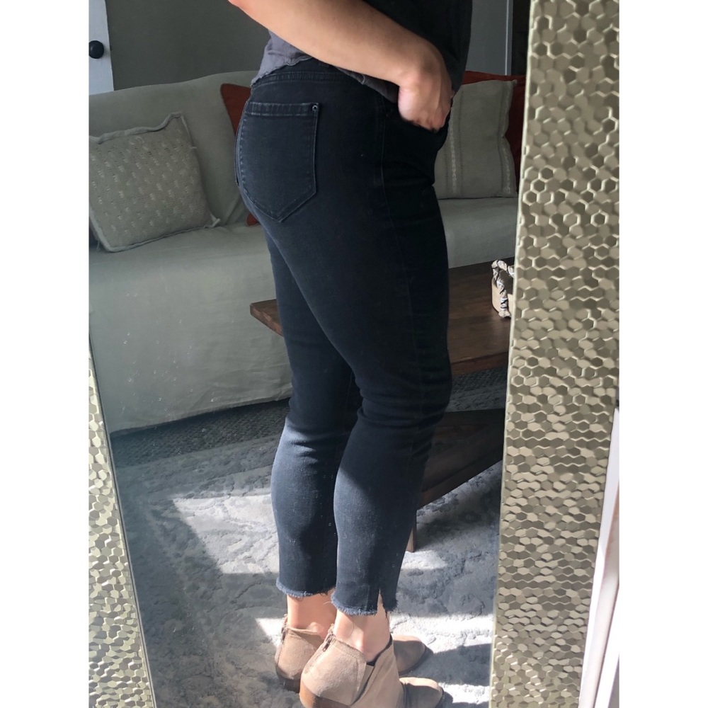 Black Distressed Kensie Skinny Jeans